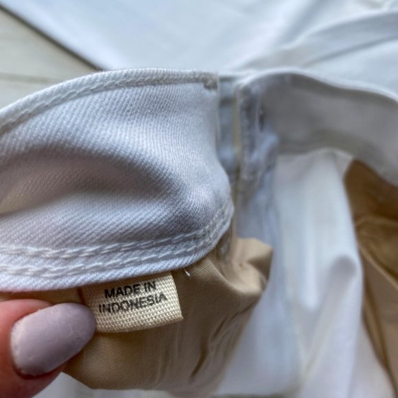 J. Jill Kick Flare Raw Hem Cropped Jeans - Picture 9 of 10